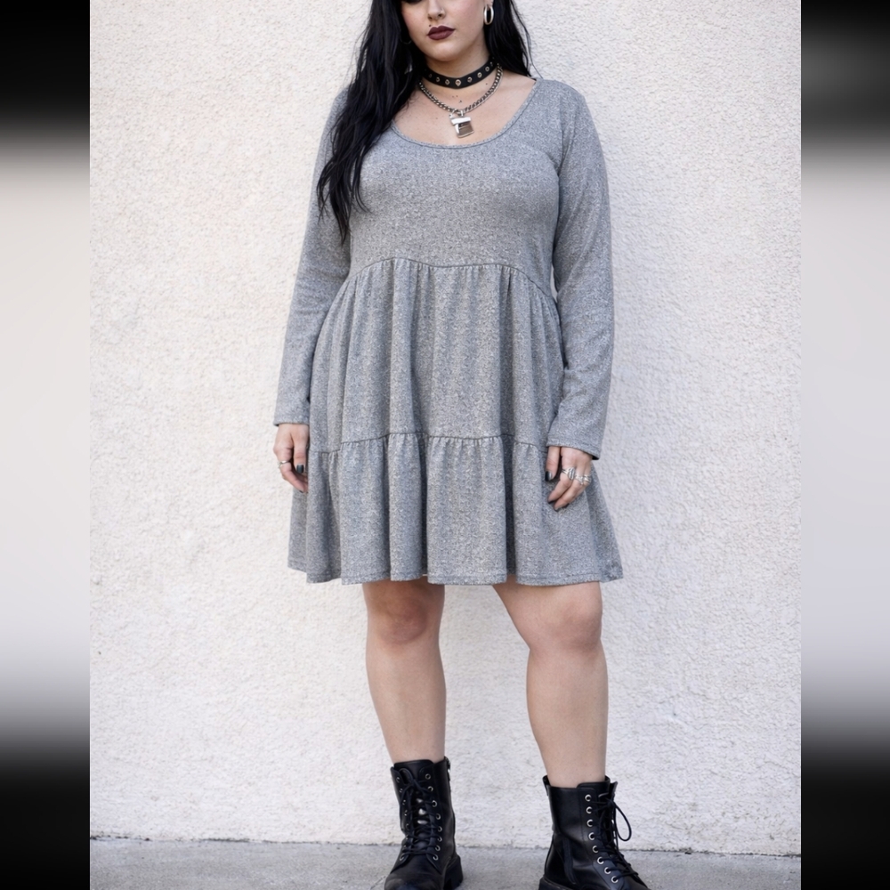 NWT Gray Long Sleeve Soft Knit Dress Size 3XL  French Atmosphere